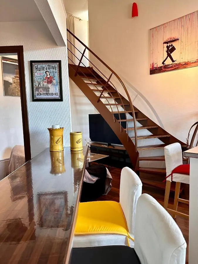 Petit Nid Cosy Au Coeur Du Puy 1 A 5 Personnes Apartment Le Puy-en-Velay